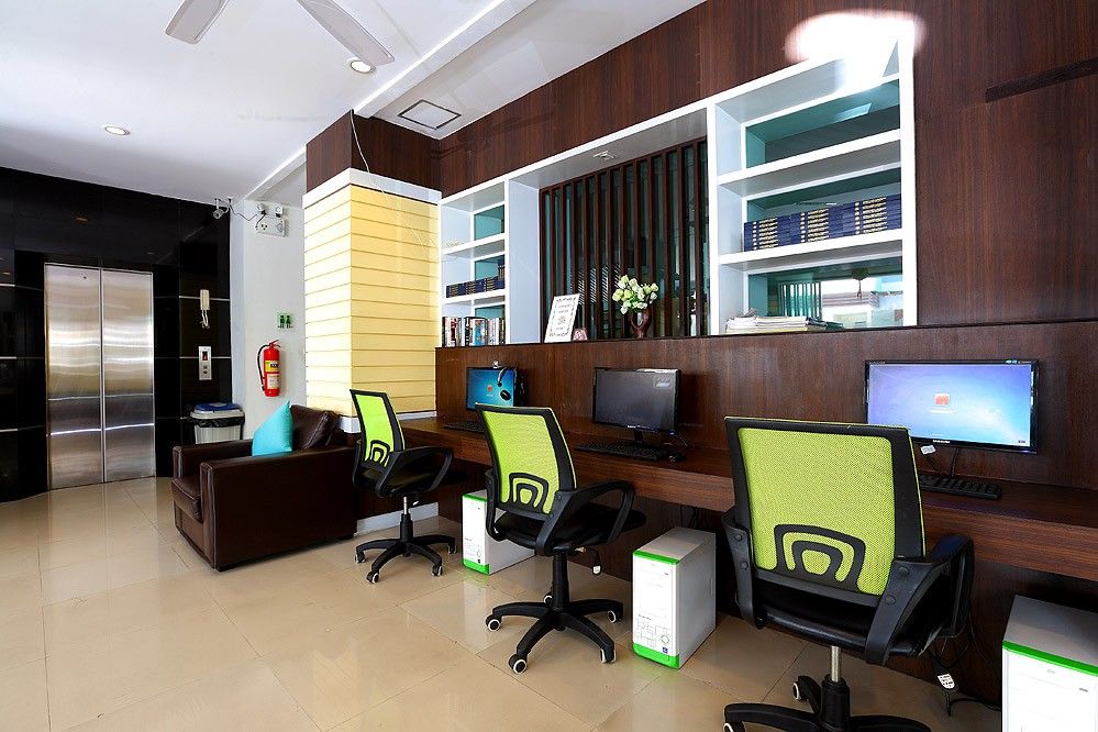 @ Home Boutique Hotel Patong Экстерьер фото
